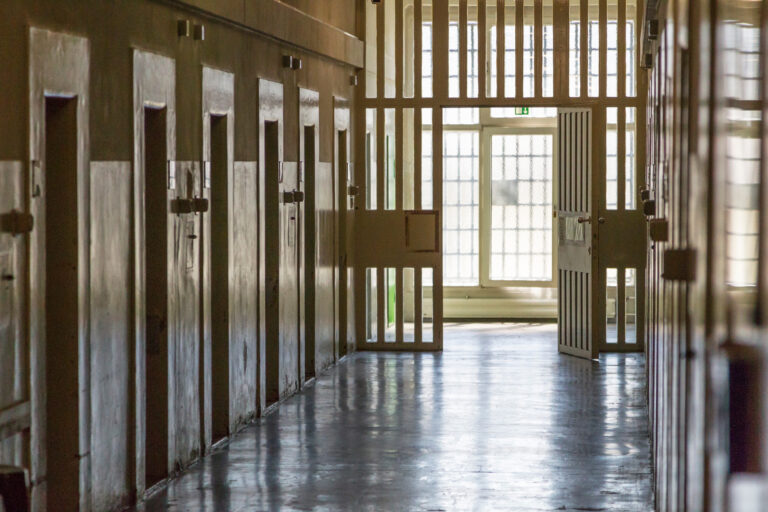 AdobeStock_157551132-Mobile